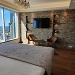 Skyview - Breathtaking Views From Bed And From Jacuzzi. Center Skyscraper Upper Floors * Tallinn
