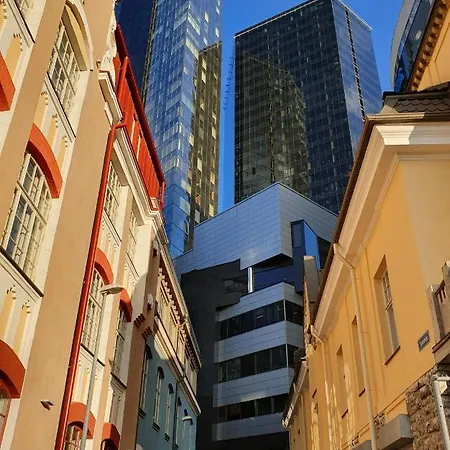 Skyview - Breathtaking Views From Bed And From Jacuzzi. Center Skyscraper Upper Floors * Tallinn